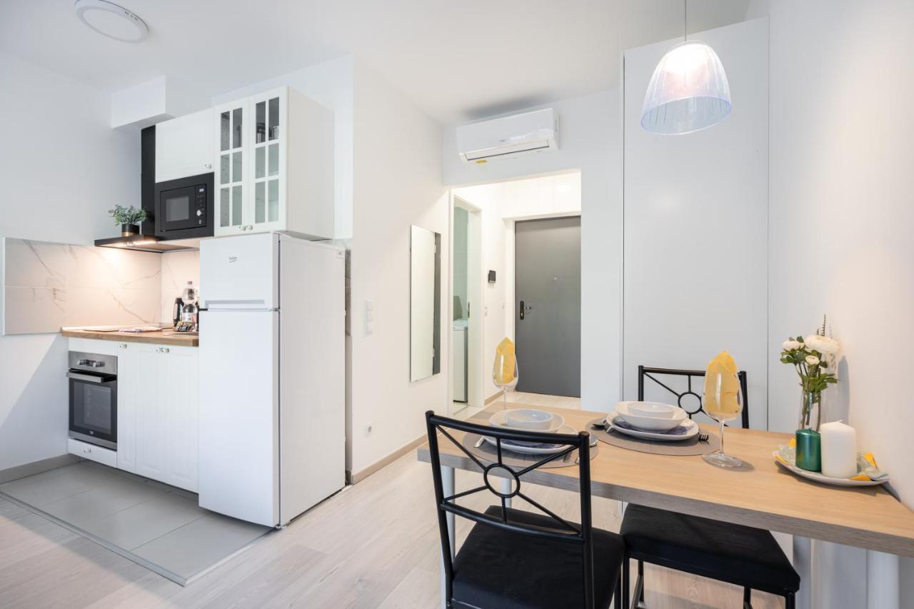 Grand Corvin Studio With Balcony Будапеща Екстериор снимка